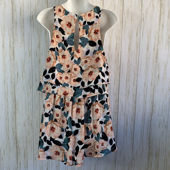 Show Me Your MuMu 2 Piece Top & Shorts Floral - Picture 7 of 11